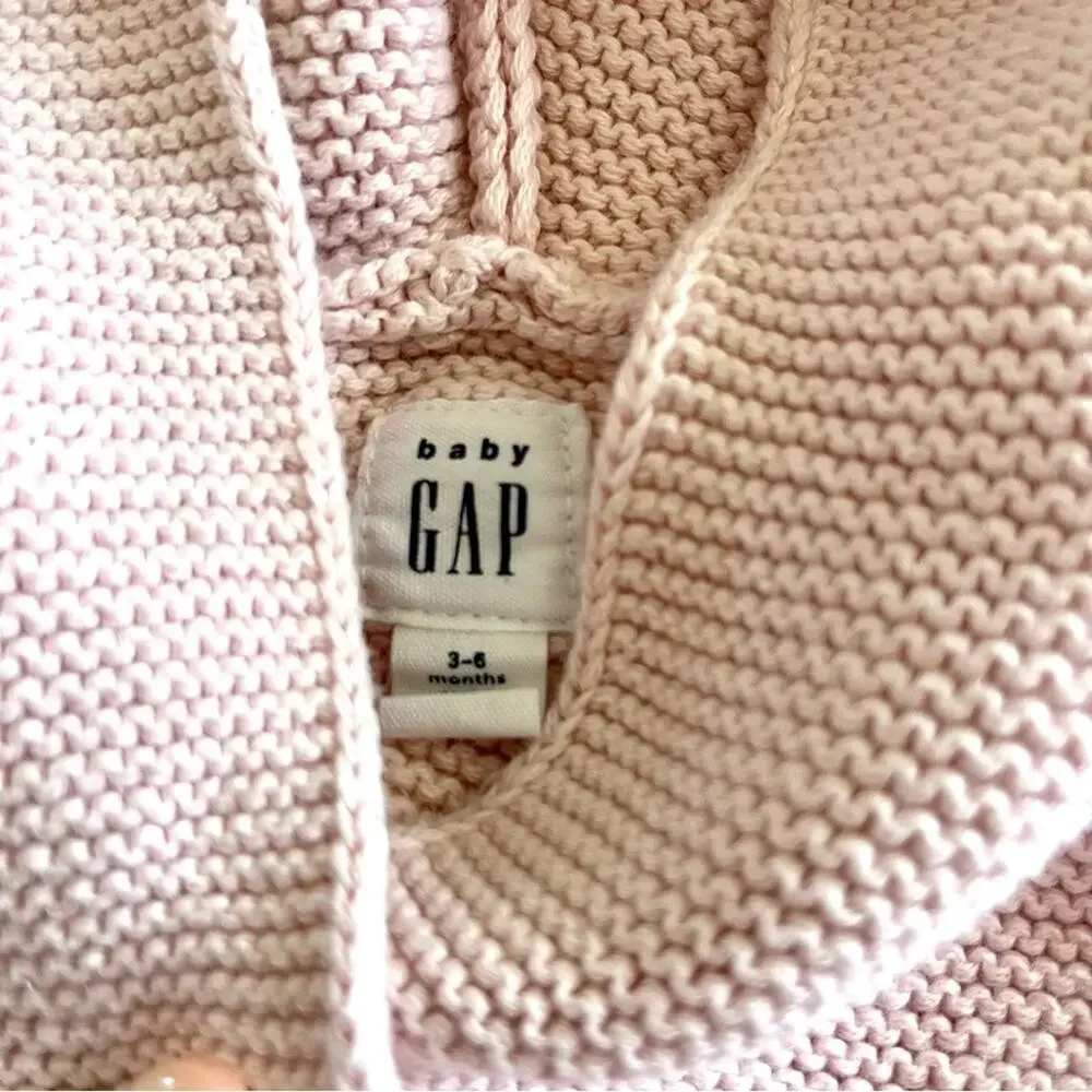 Baby Gap girls pink pearl knit cardigan sweater size 3/6 months